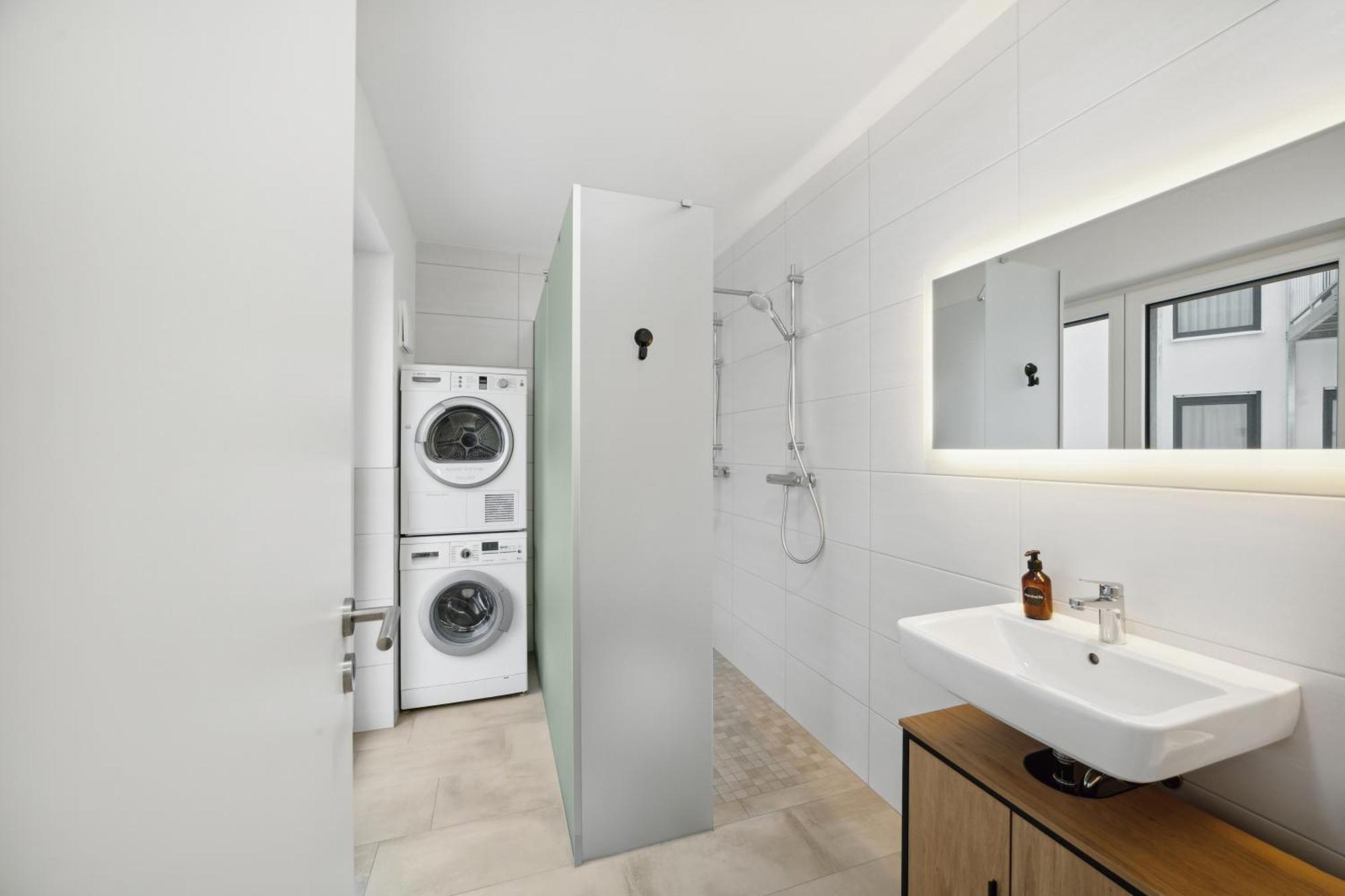 Sali Homes Spacious Apartment With Terrace In City Center Bayreuth Exterior foto